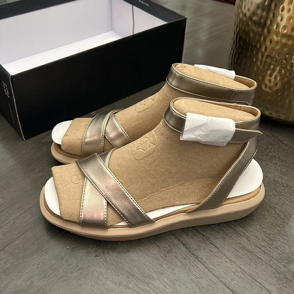 NATURALIZER Jamila Flat Sandals Women's Shoes In Warm Silver Metallic Faux Leath_6